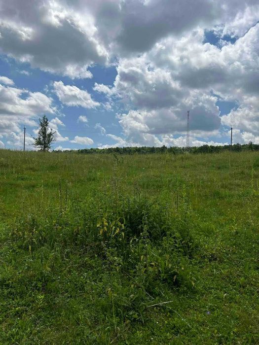 Продаж замельної ділянки біля річки