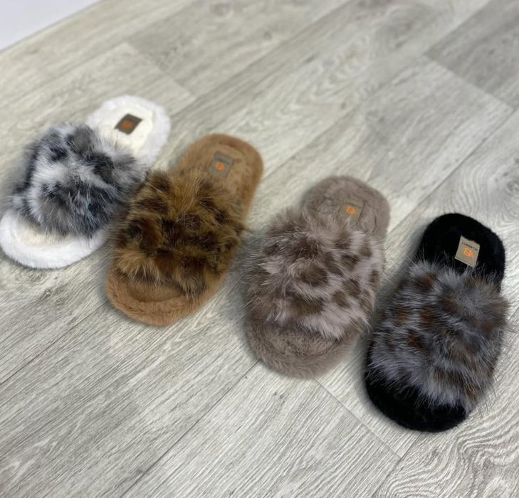 Меховие тапки,женские тапочки