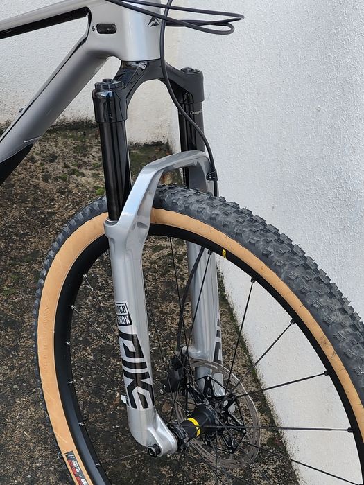1199€
Merida One-Twenty 9.6000 carbon 29er 
Travões de
Transmissão 1x1