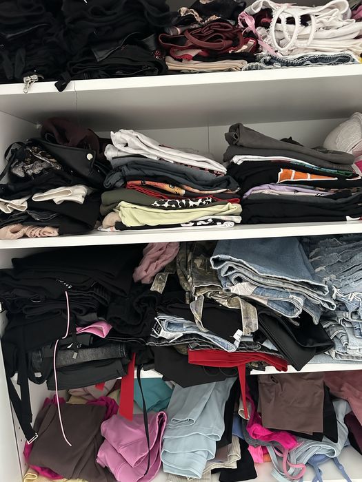 Mega paka ubrań koszulki spodnie spódnice bluzy dresy