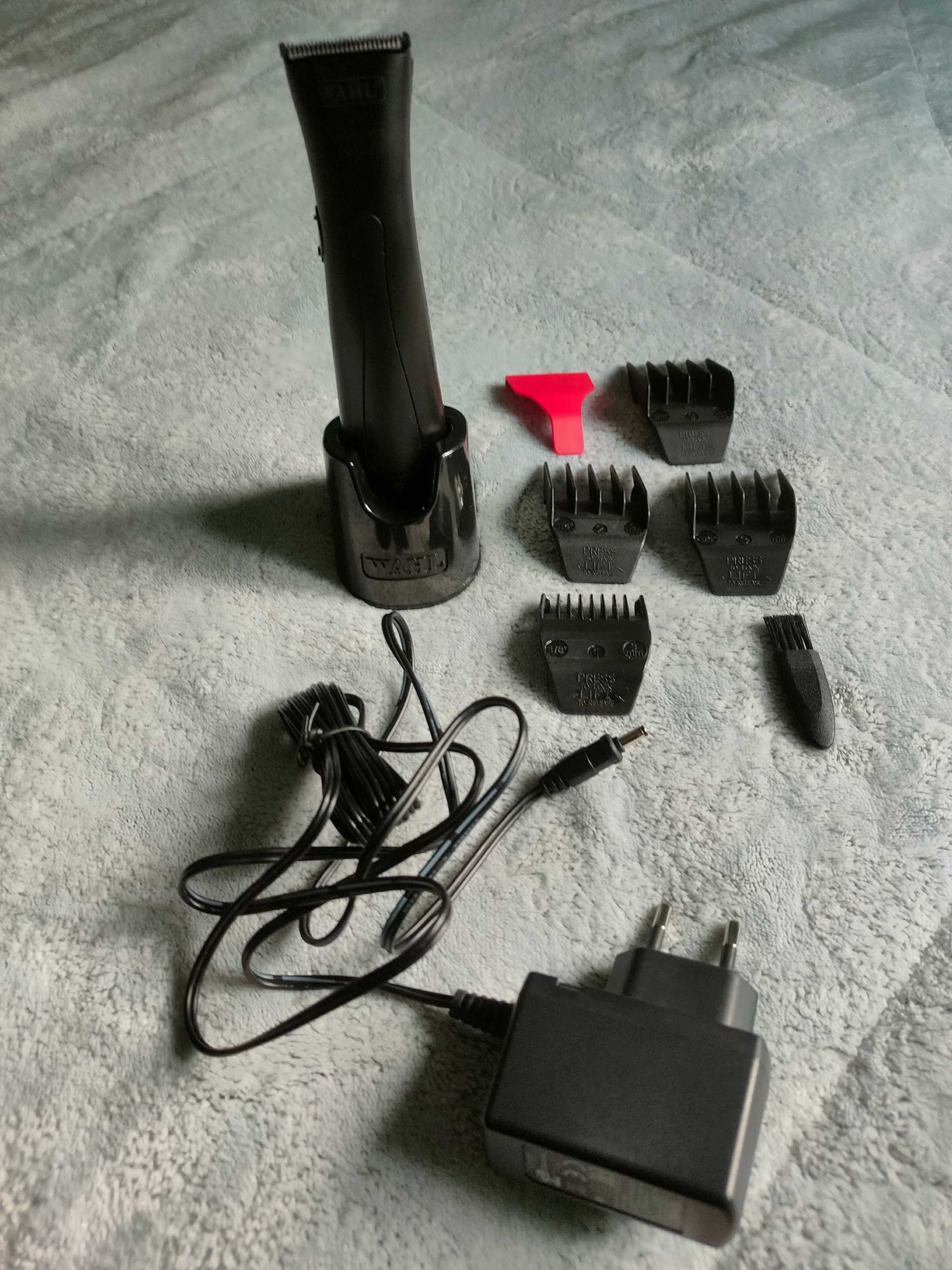 Máquina aparadora barba - wahl prolithium Beret - black series