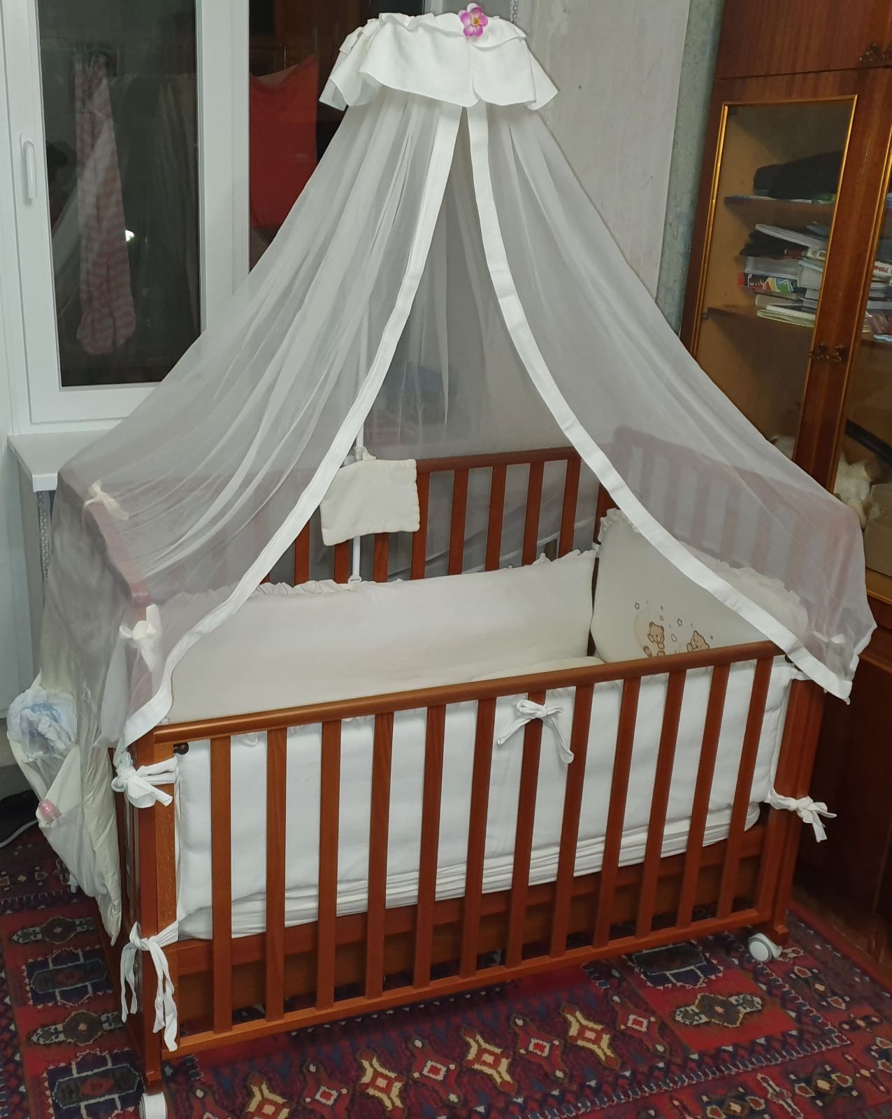 Ліжечко для малюка