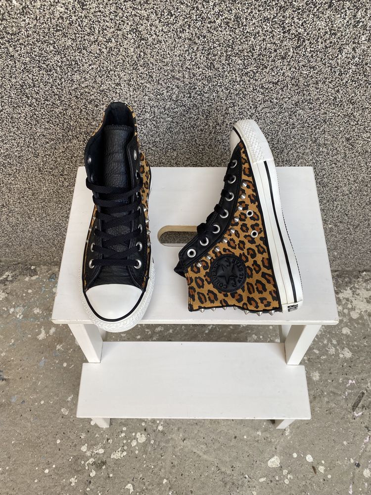 Оригінал шкіряні кеди Converse Chuck Taylor All Star Leopard Stud 24см