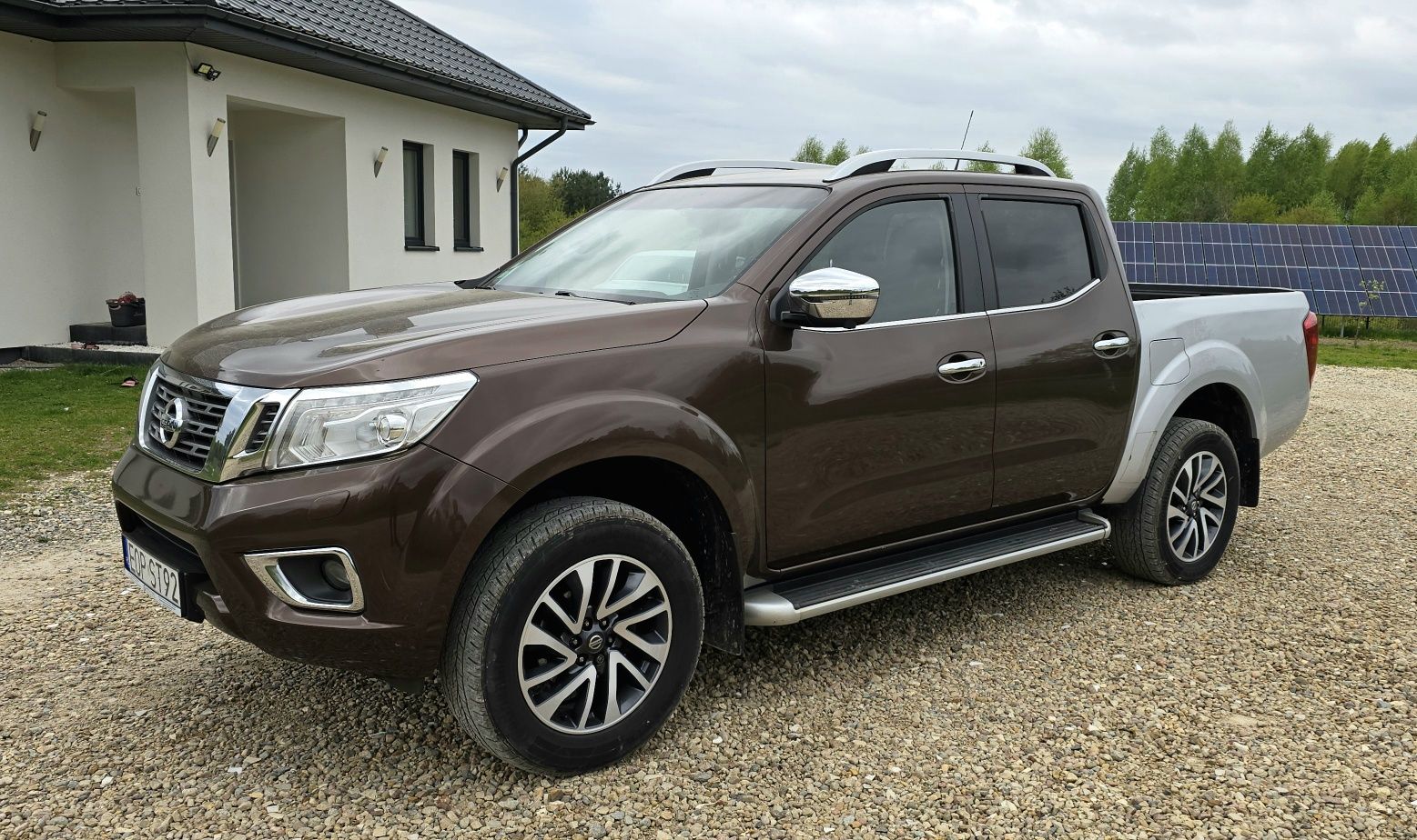 Nissan Navara NP300 2.3 190km