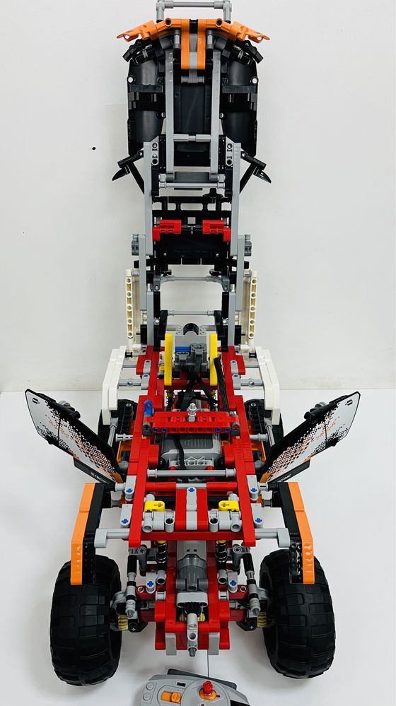 Lego Technic 9398 внедорожник 4х4 на управлении