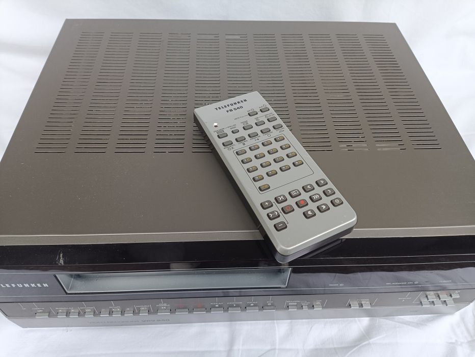 Відеомагнітофон Telefunken VRV 640 б/у
Стан: б/у, робочий / не перевір