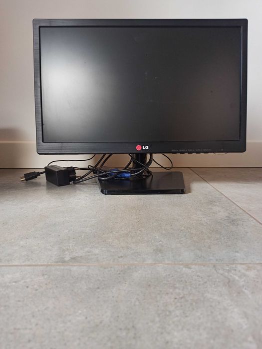 Monitor LG 18,5 Model 19EN33S