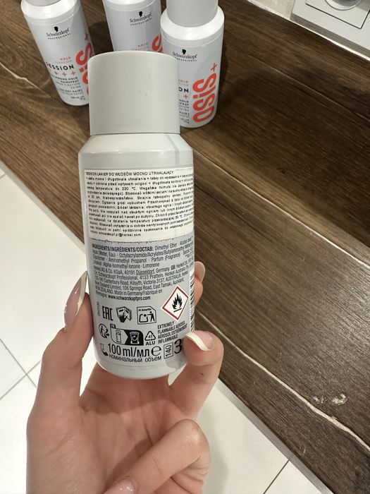 Lakier do włosów Schwarzkopf OSIS+ Session 100 ml