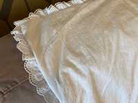 Colcha para cama de criança bordado inglês