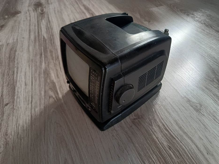 Mistral  TV-502R