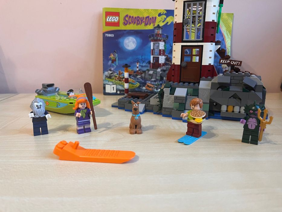 Kompletne LEGO Scooby-Doo 75903 – Nawiedzona Latarnia