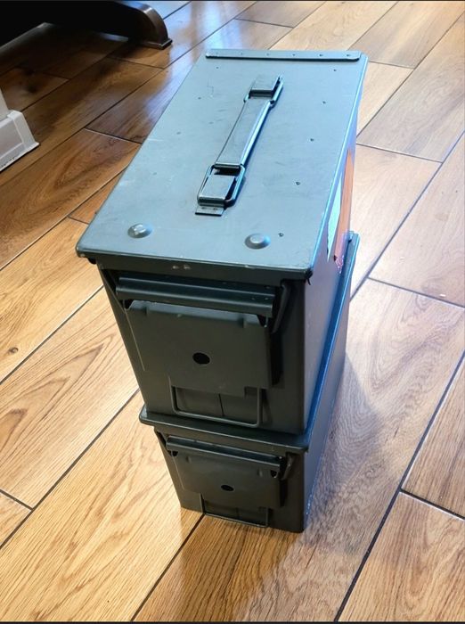 2x zielona skrzynka na narzedzia