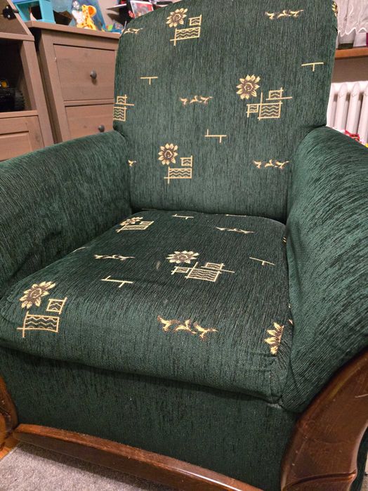 Zestaw wypoczynkowy: Kanapa i dwa fotele