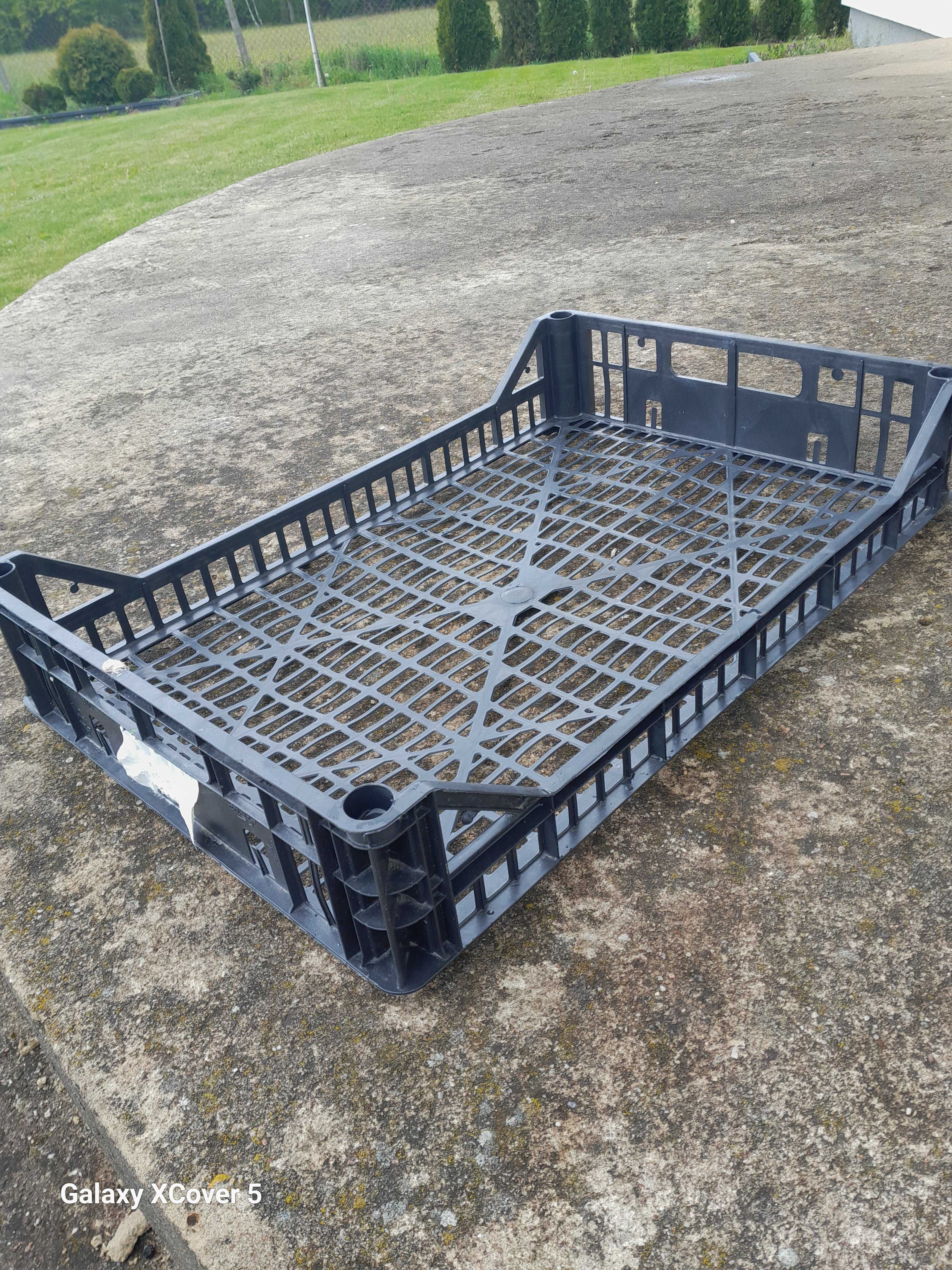 SKRZYNKI PLASTIKOWE  60x40x12cm  i  60x40x10cm