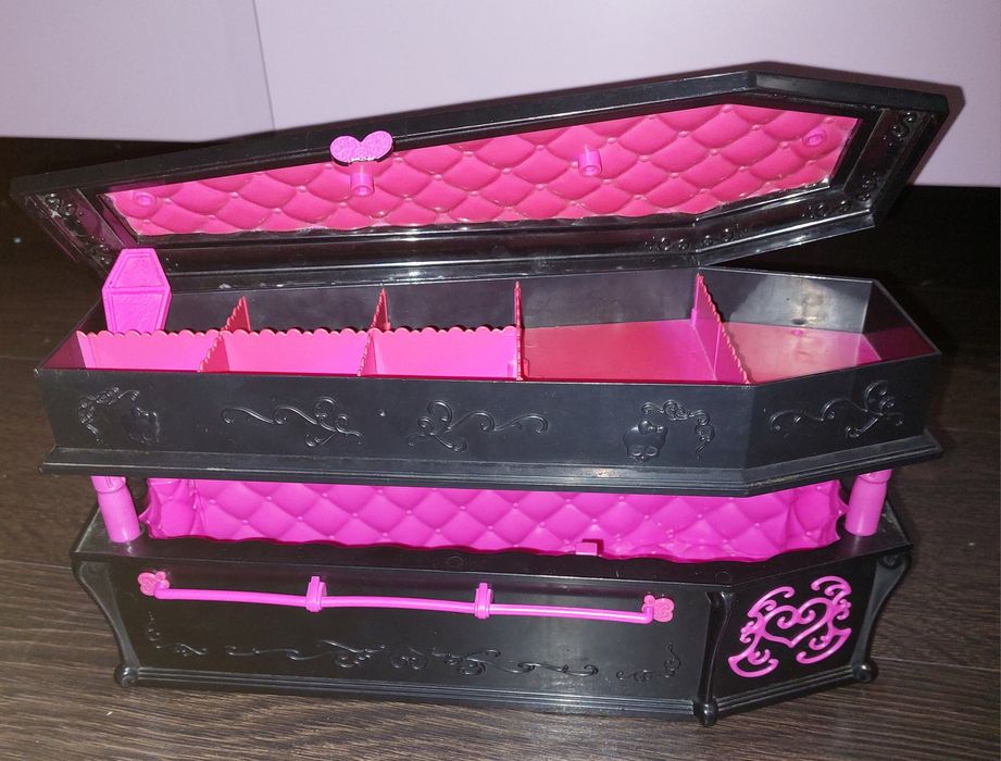 ВЕЛИЧЕЗНИЙ ЛОТ! Monster High (Монстер Хай) Меблі ОРИГІНАЛ б/в