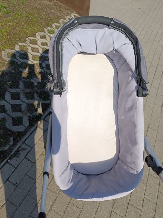 Wózek gondola bardzo wygodny