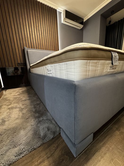 НОВЕ! Продам двоспальне велюрове ліжко + матрац Maxx Comfort + перина