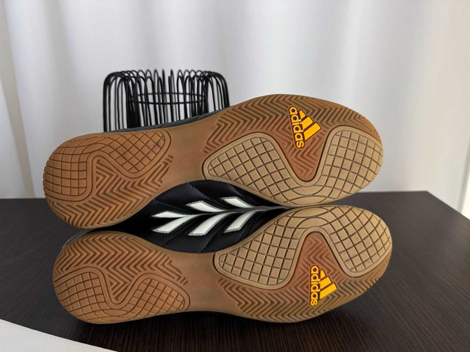 Футзалки Adidas 11 Questra In (Оригінал, 42.5 р).