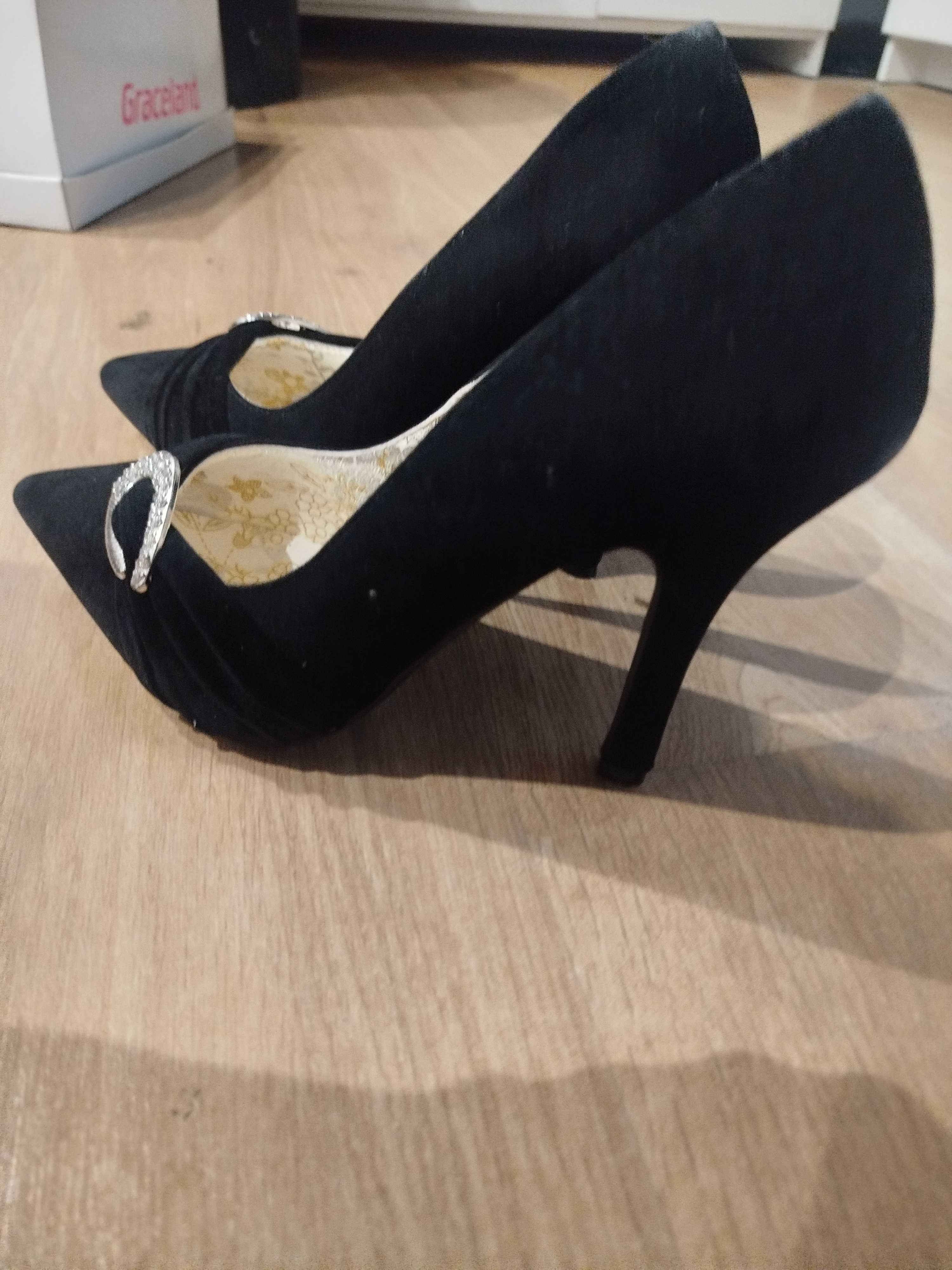 Buty szpilki nowe czarne rozmiar 38