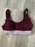Топ Calvin klein