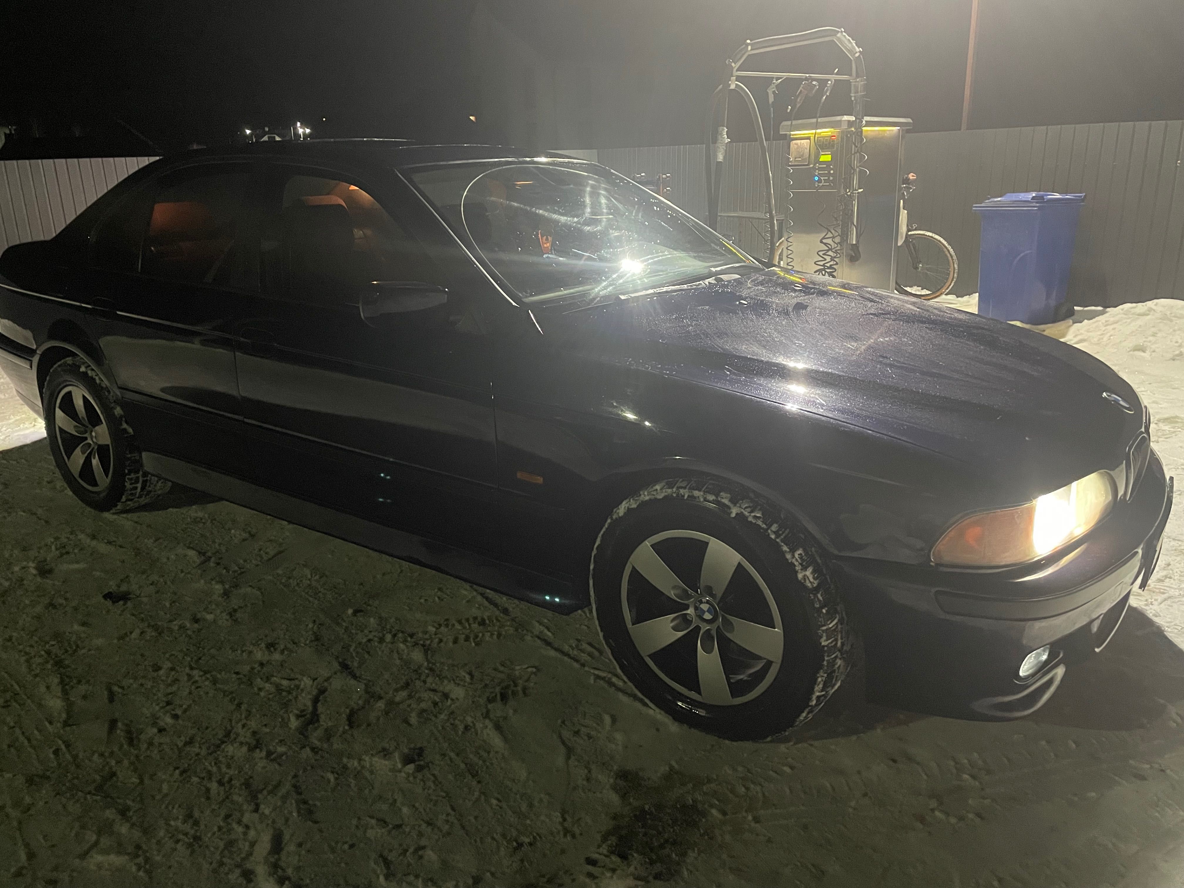 Продам BMW E39 1999