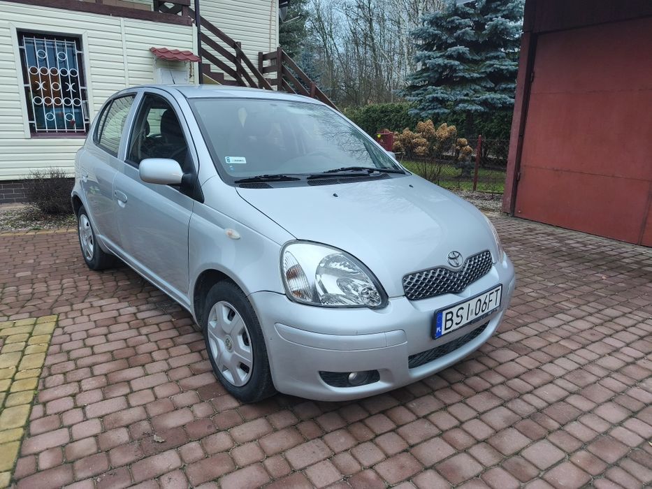 Toyota Yaris 1.0 Benz klimatyzacja jak nowa Salon PL