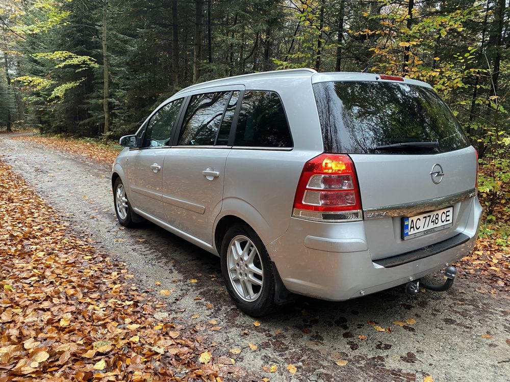 Opel Zafira B 2008