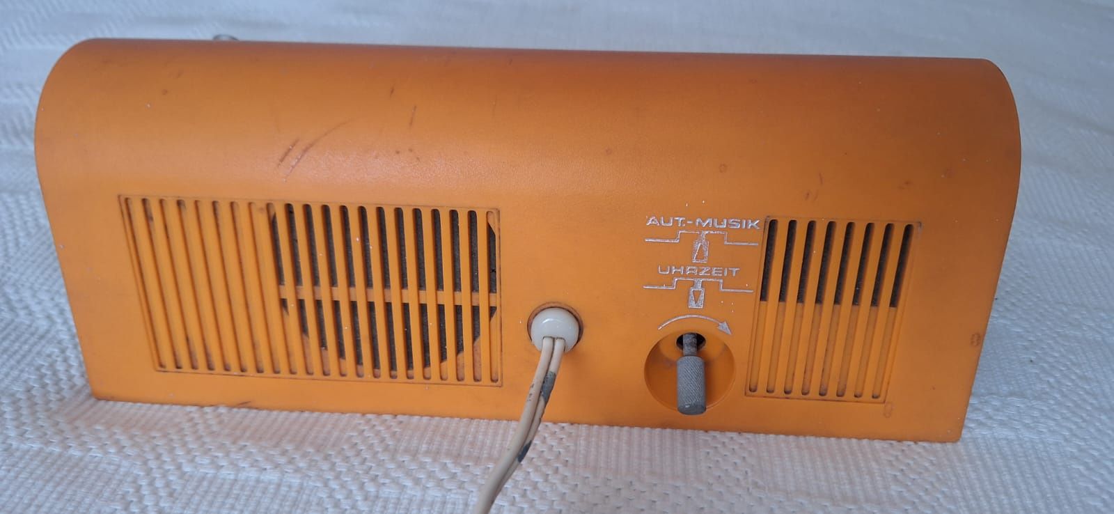 Rádio despertador Nordmende, vintage