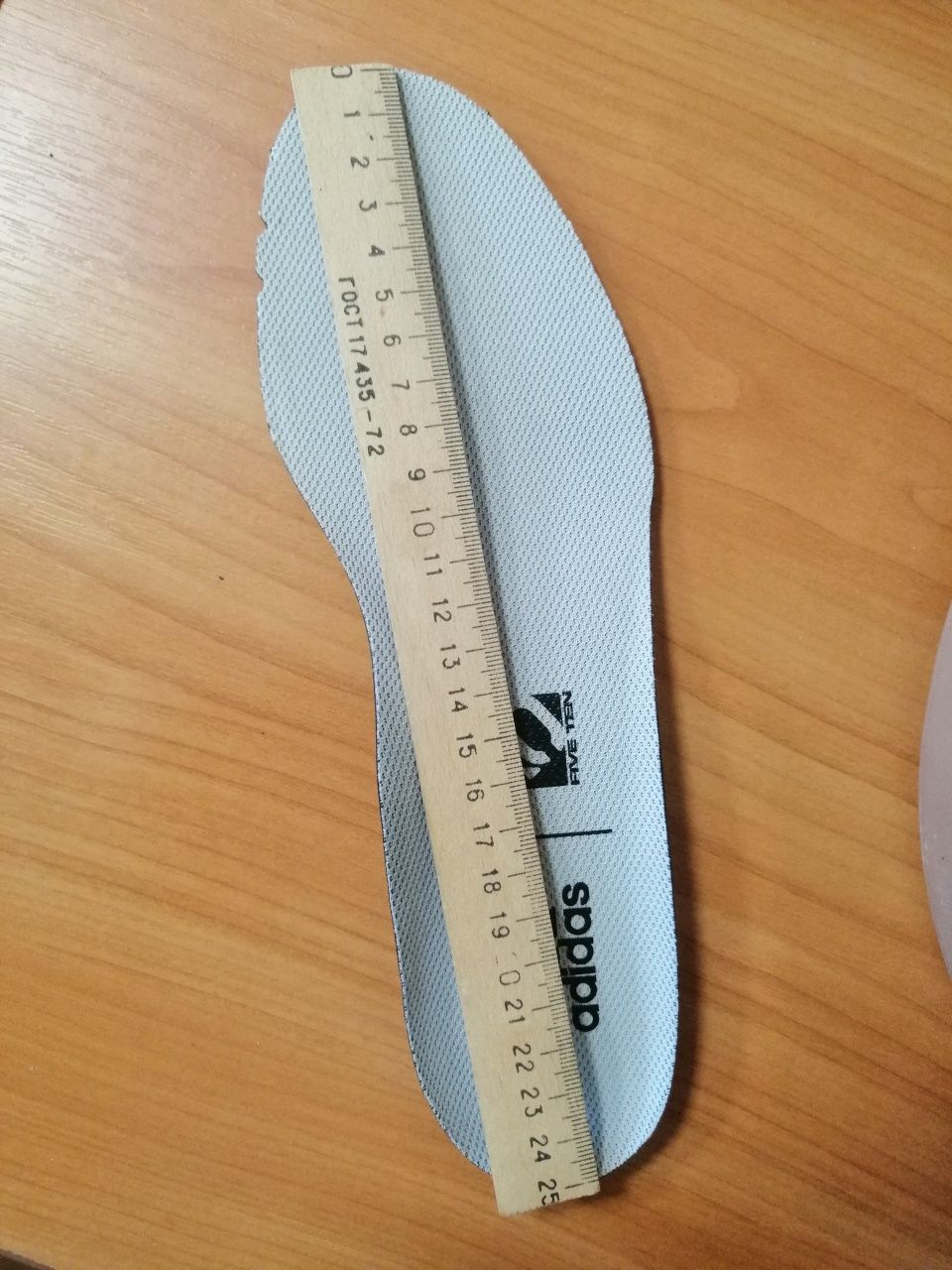 Нові чорні кросівки, кеди оригінал Adidas, розмір 38