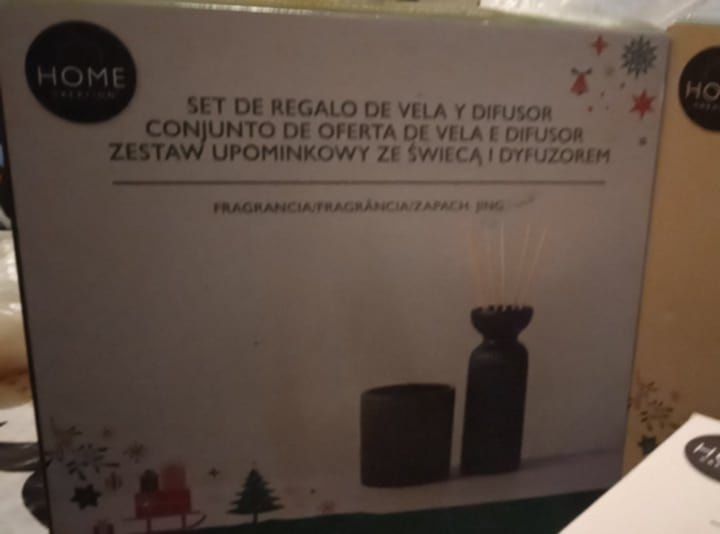 Vários conjuntos vela e difusor com pauzinhos + líquido em caixa NOVO