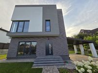 Панорамний будинок 220 м2 в стилі Сканді с. Лісники Обухівський район