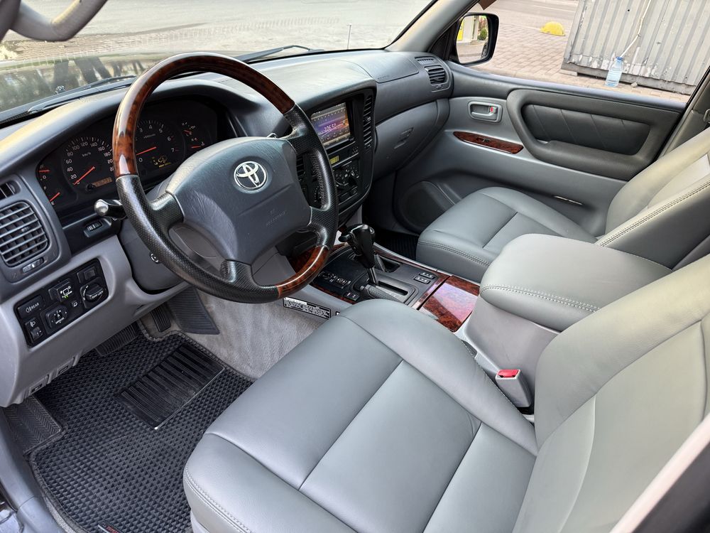 Toyota Land Cruiser 100 4.7 ГБО 4х4