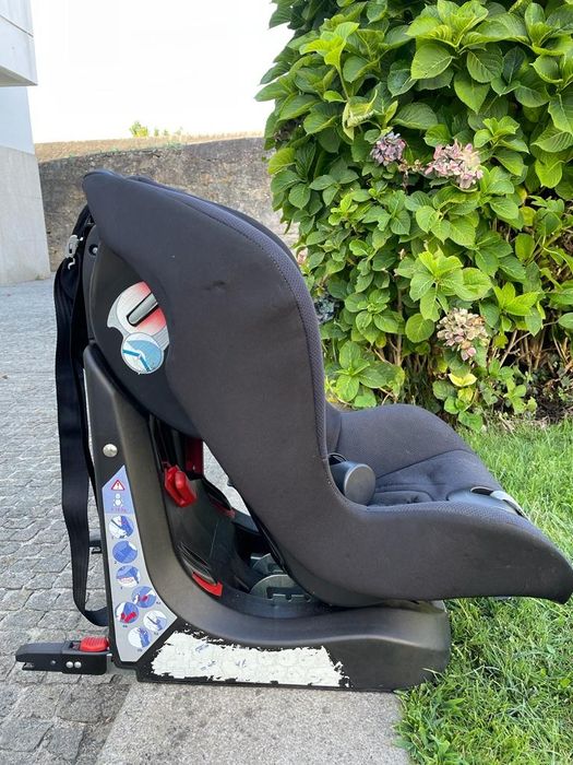 Cadeira auto grupo1 (9-18Kg) com Isofix