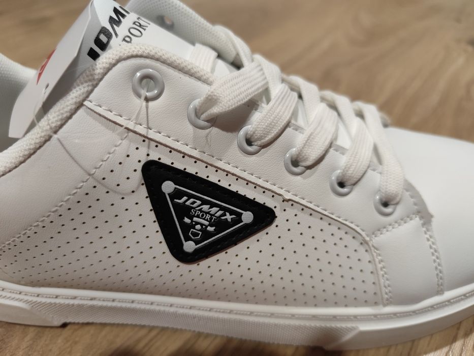 Buty sneakersy sportowe JOMIX białe obuwie męskie nowe wiosna lato 45