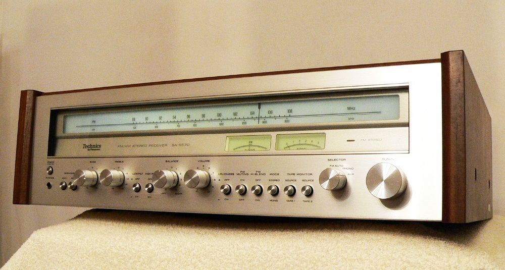 Technics SA-5570 - całkowicie odrestaurowany / stan idealny !