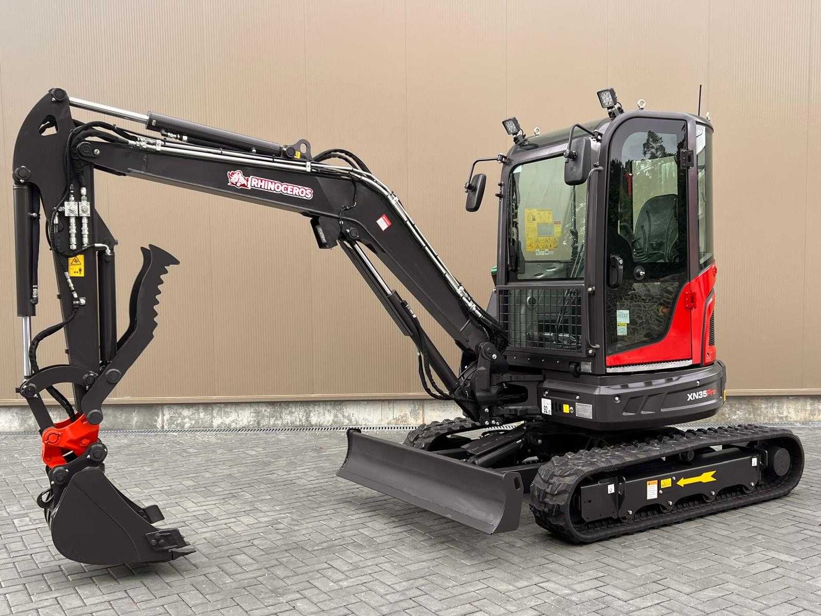 MINI GIRATORIA XN35 PRO RHINOCEROS MOTOR KUBOTA