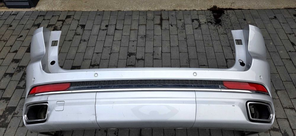 Zderzak jeep grand cherokee wl