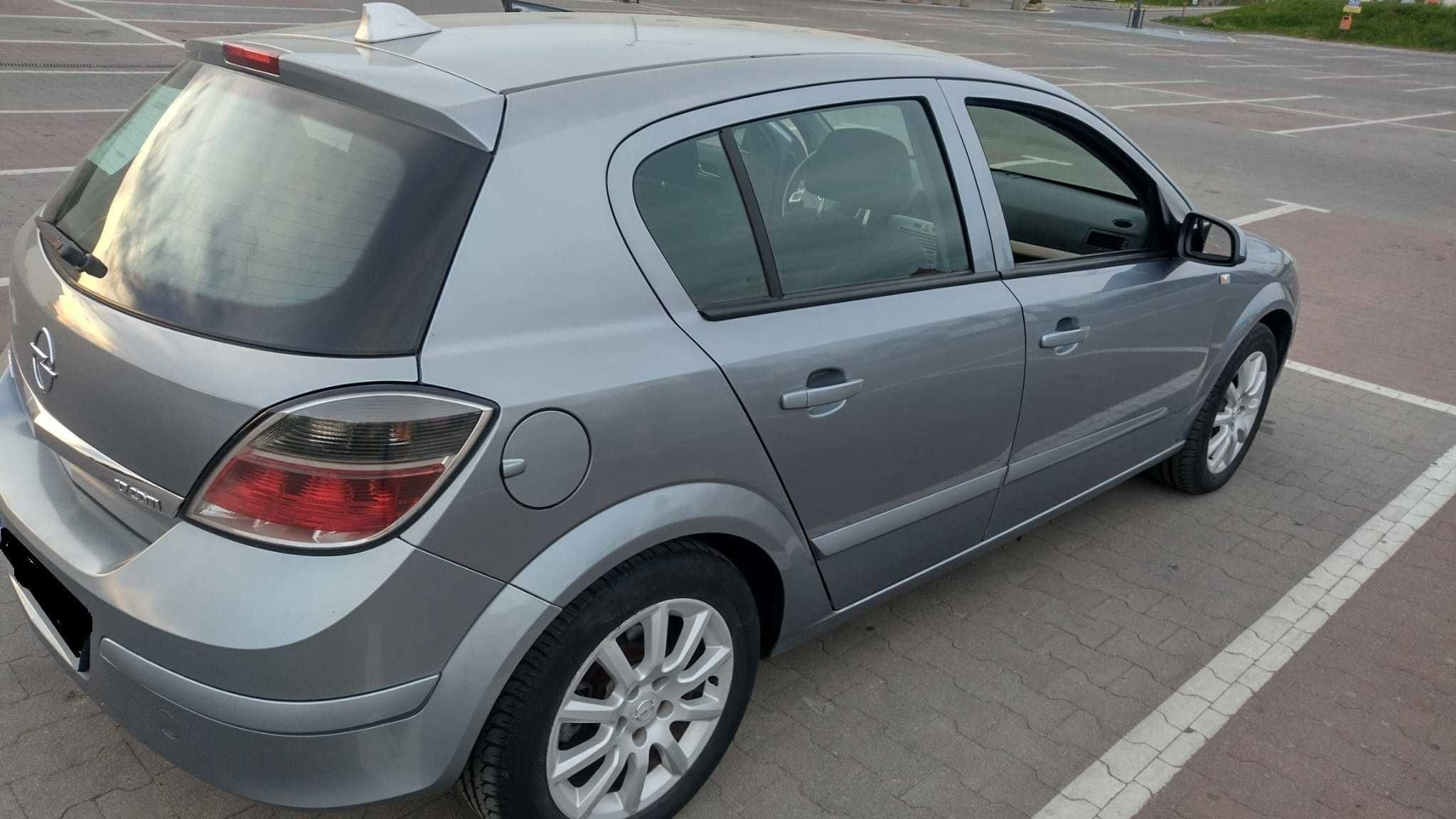 Opel Astra H 1.7 CDTI 2007 r