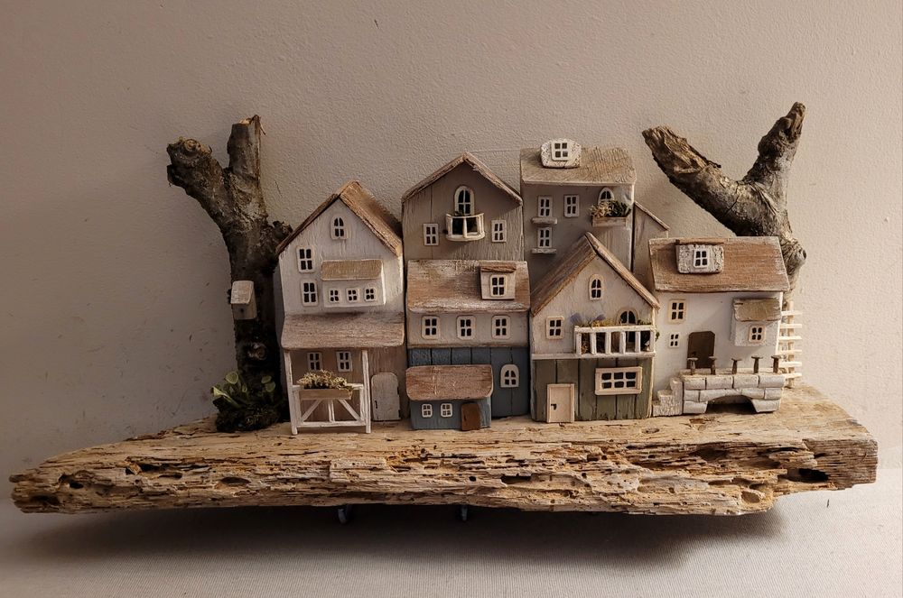 Wieszak na klucze domki