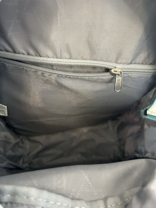 Plecak do klas 1-3 zdrowy plecak z piornikiem i worko-plecakiem.