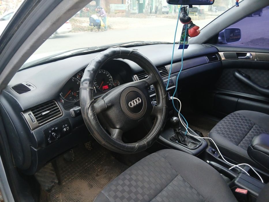 Продам автомобіль возможен обмін на бус