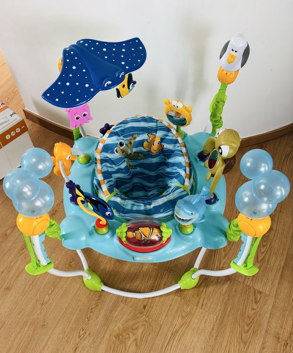 Saltitão Nemo Disney