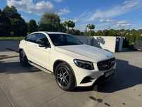 Mercedes-Benz GLC Mercedes GLC 250 4-MATIC 211 KM Pakiet AMG Szyberdach Burmester