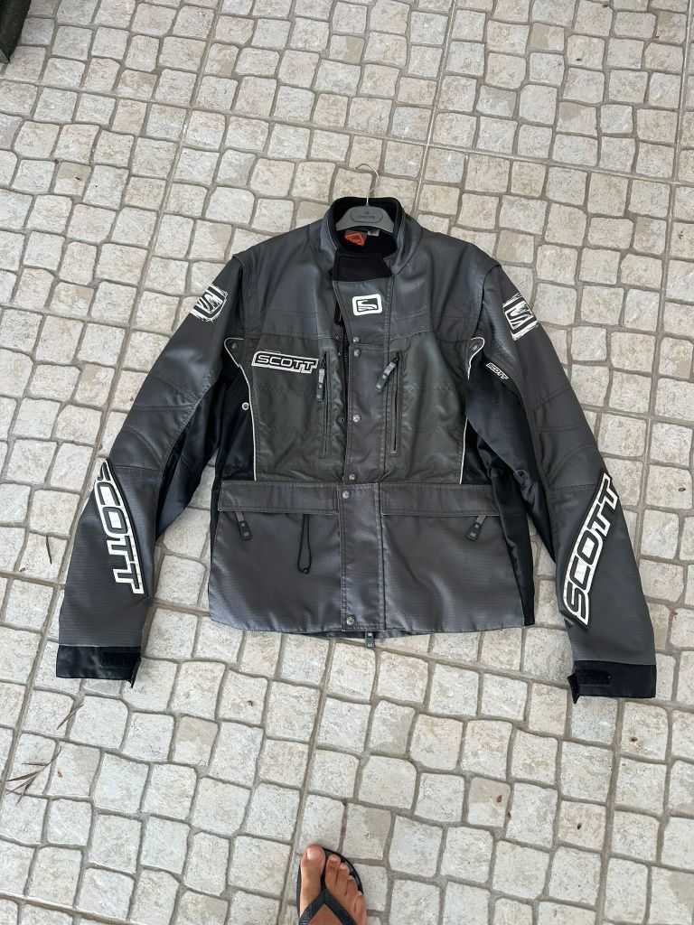 Equipamento para Motas