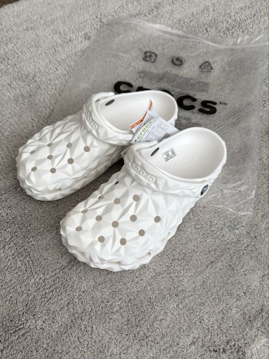 Сабо Crocs M7W9 25,5 см Classic Geometric Clog крокси білі нові 39 40