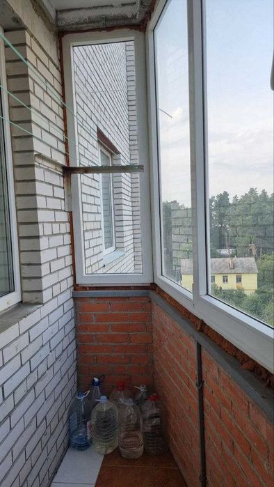 10000! Діти так! Газ! Велика 1к квартира в розвинутому районі Бучі