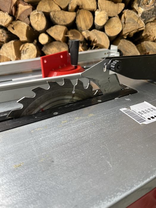 Циркулярная пила Einhell TC-TS 8