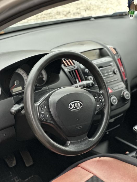 Kia Ceed 2.0diesel/Zadbane/Zamiana/Aleja Jerozolimskie 168