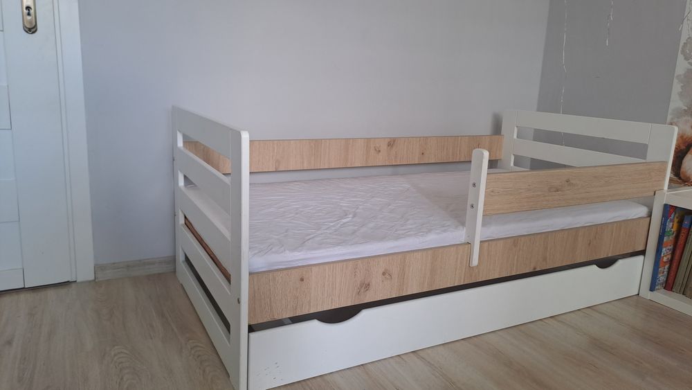 Łóżko dzieciece 160/80 Dowiozę na terenie Zielonej  Gory