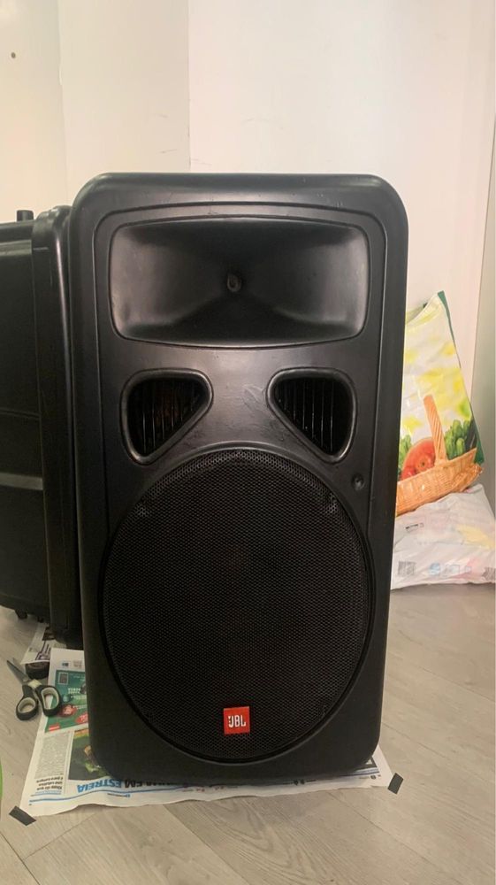 Colunas activas JBL